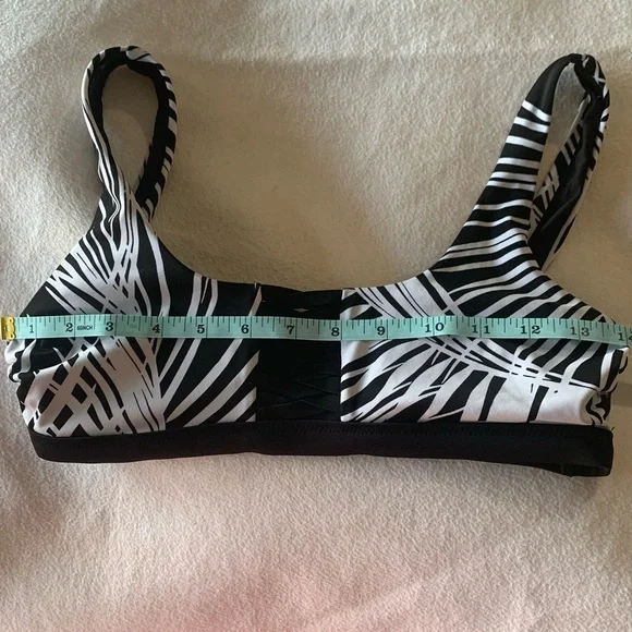 Athleta Swim Square Neck Bikini Top Bra XS Black White 64023 Stretch Mesh Detail - Picture 8 of 9